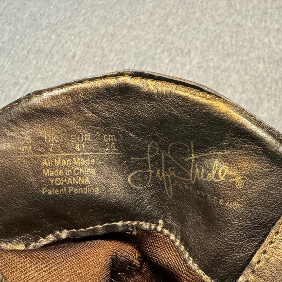 Life Stride Soft System Ankle Boots. Brown size 9 M with 3 inch heel - Picture 6 of 6